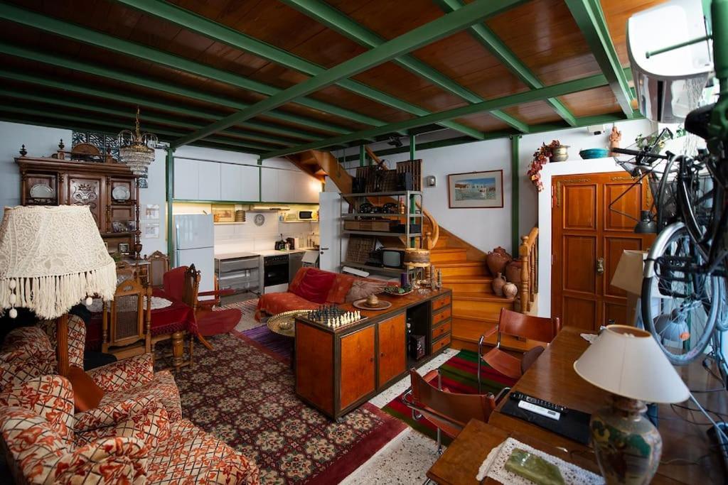 Architect Art Athens